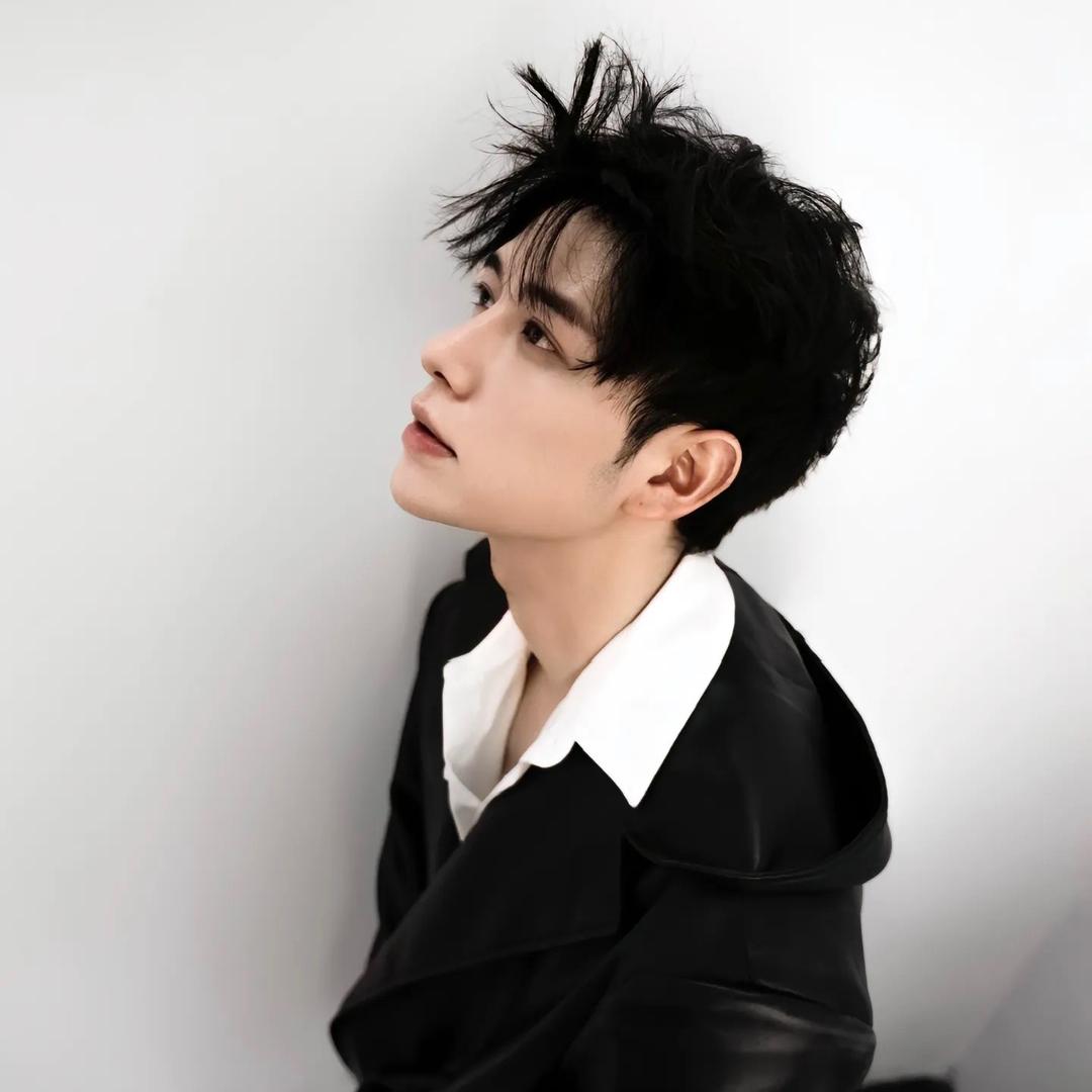 ︉童︍︋锦程︋︍ㅤㅤ︋︋@抖音