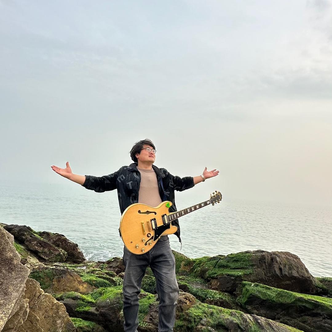彭潇's Guitar music