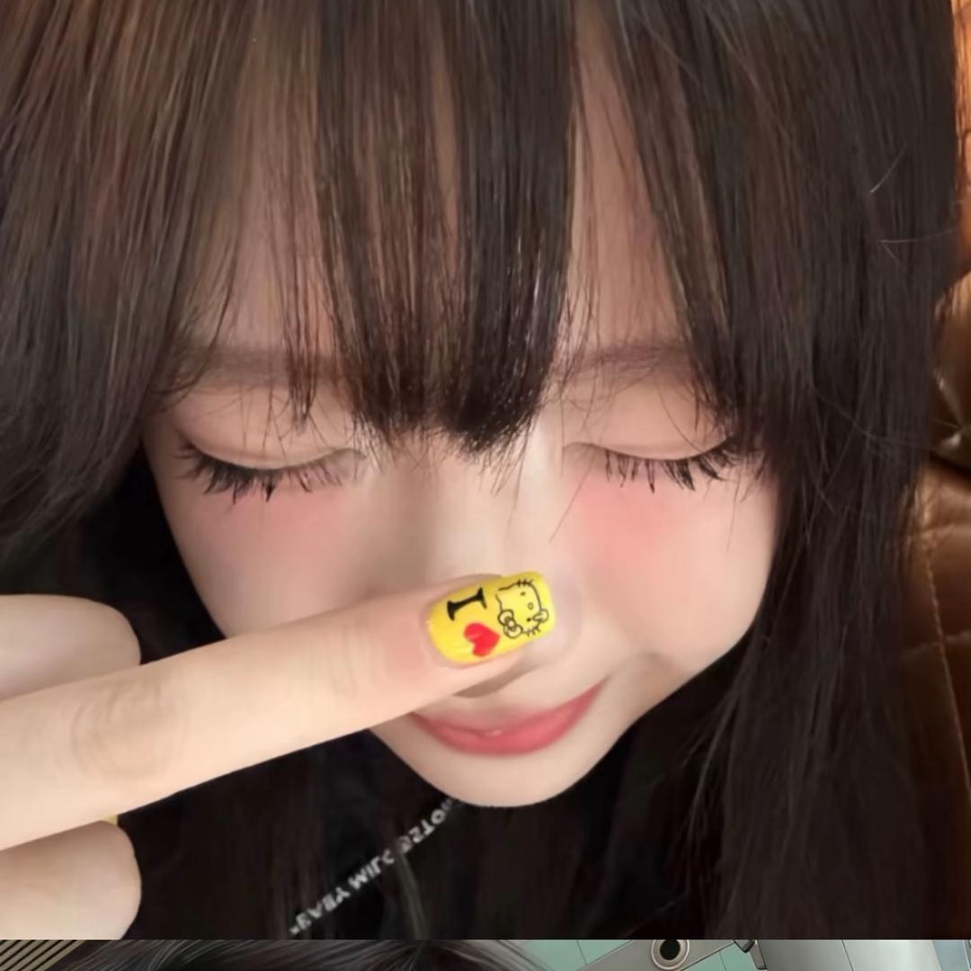 白 婉 安
