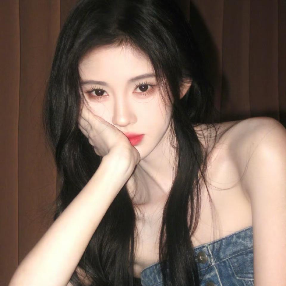 F美