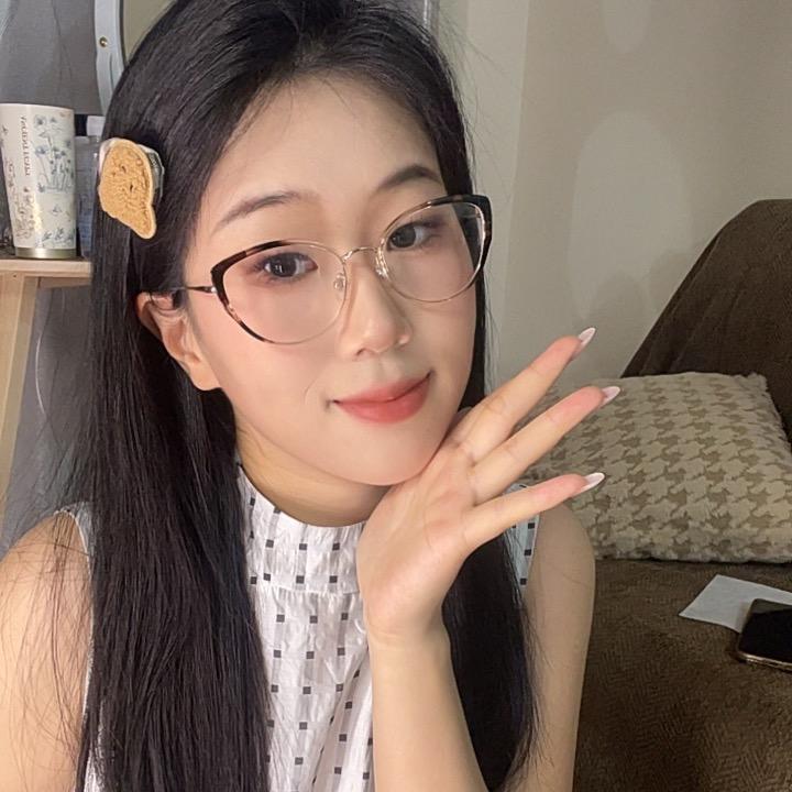 小椿杏野 Flora