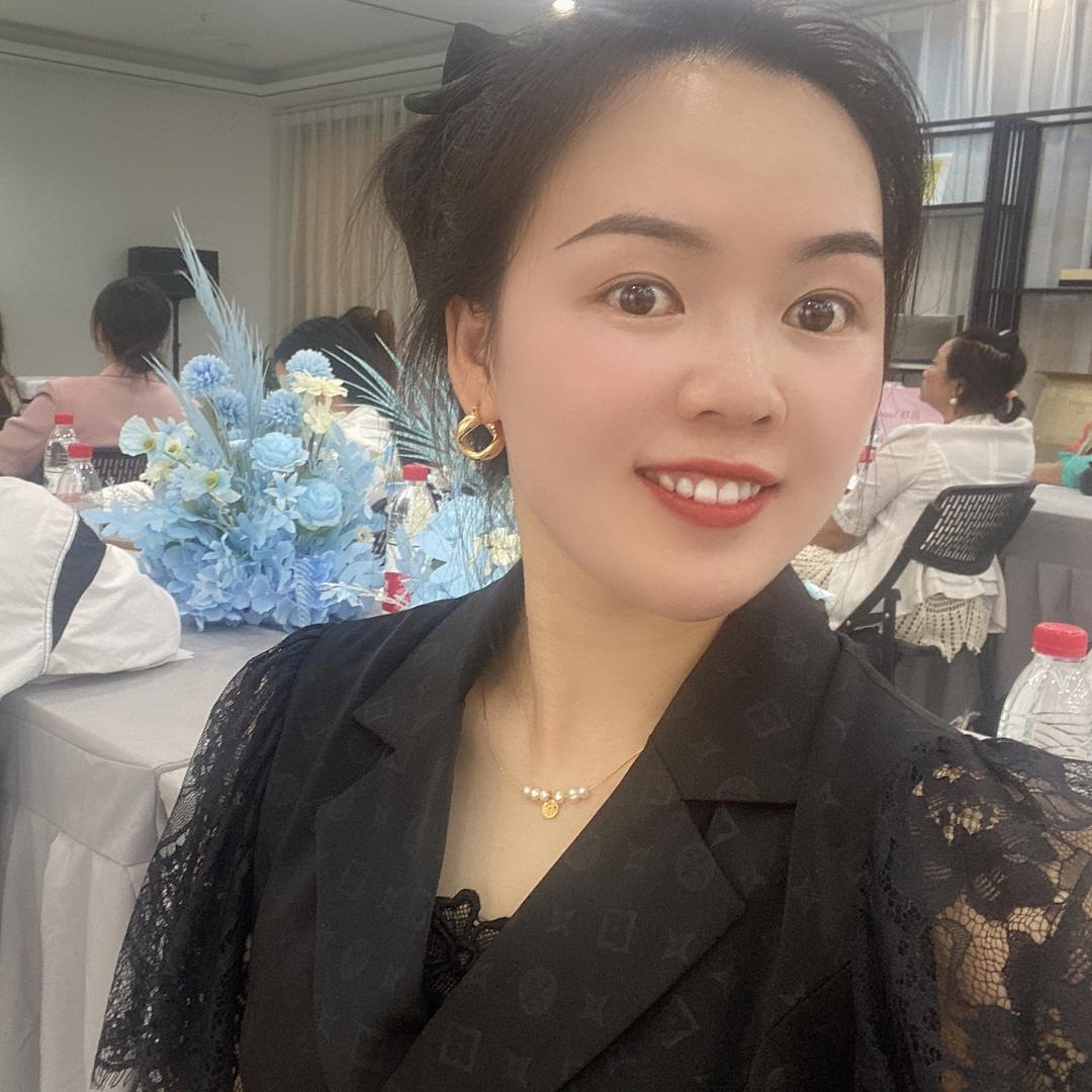 美业雪儿