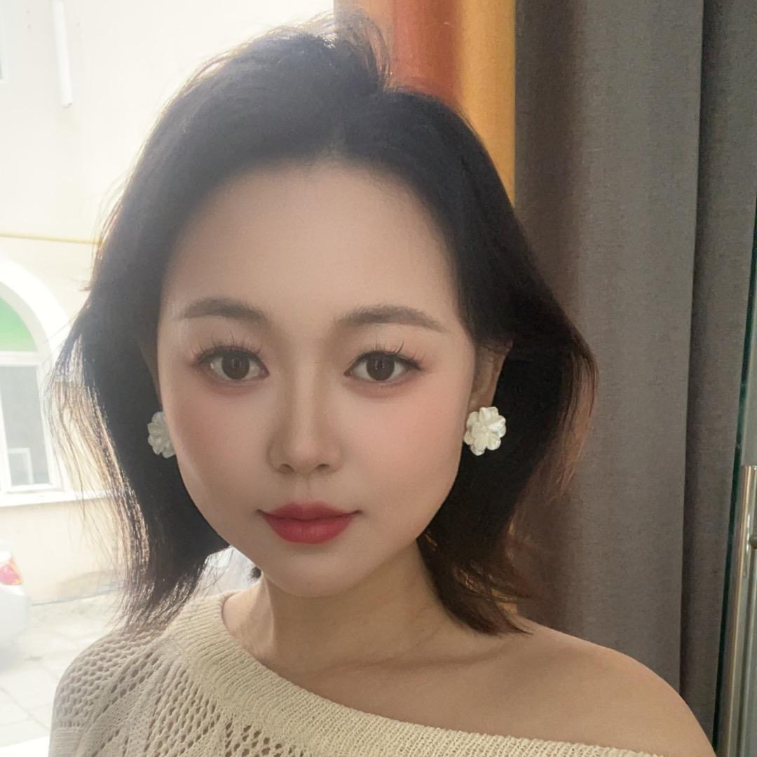 西小姐