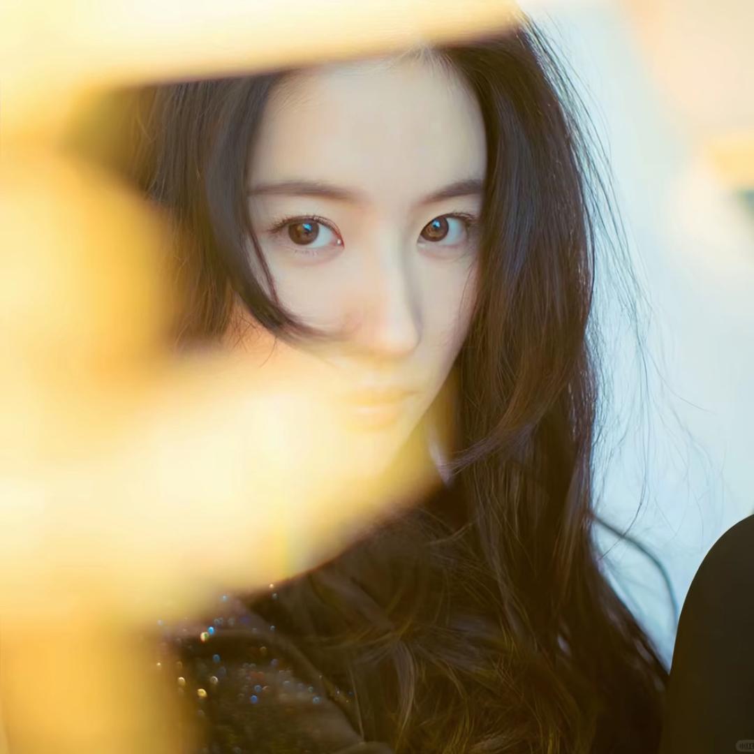 溪忧Bae Yanrz