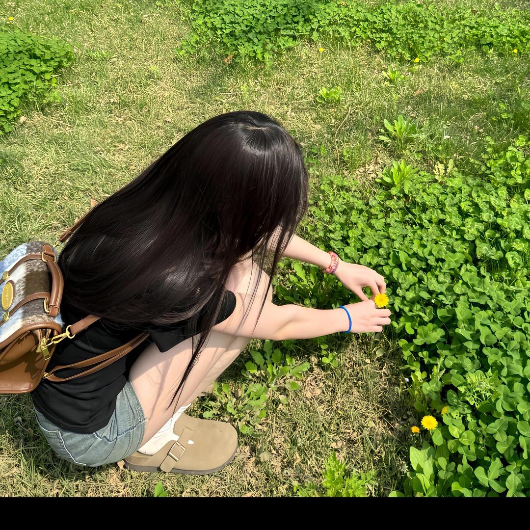 华贸梦琪（别看搜藏）