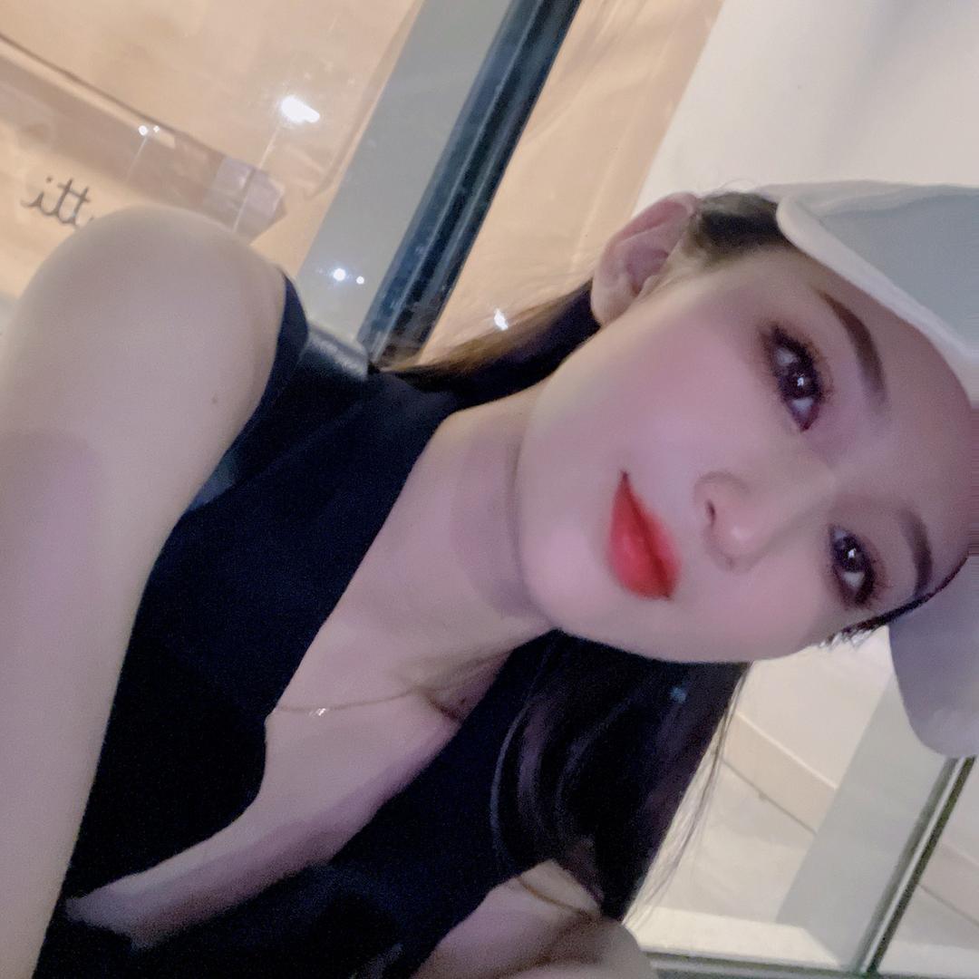 左左