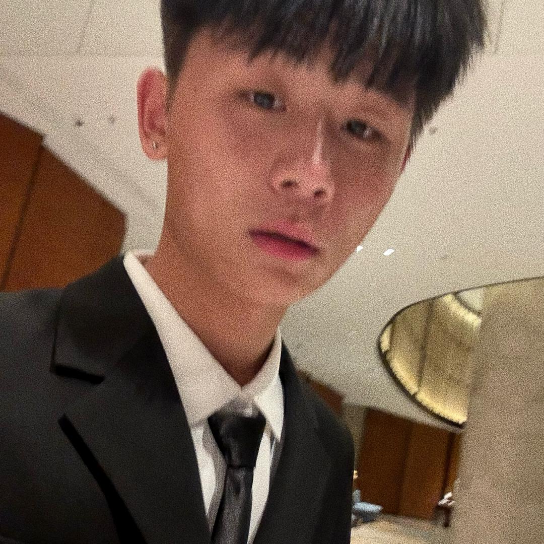 李一哲
