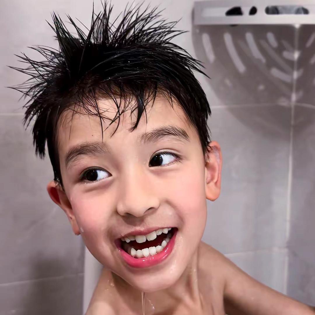 小孩哥呀