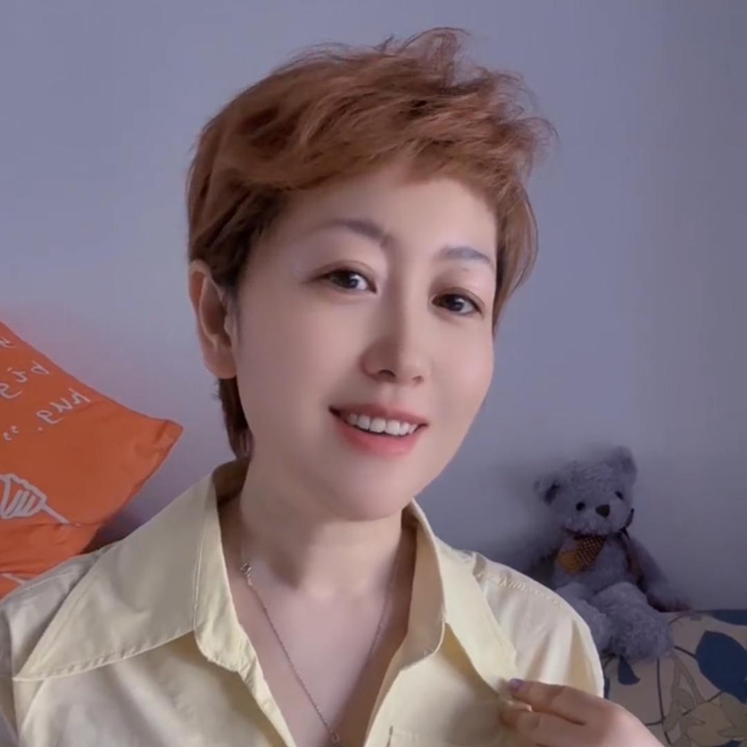 黄俊儿