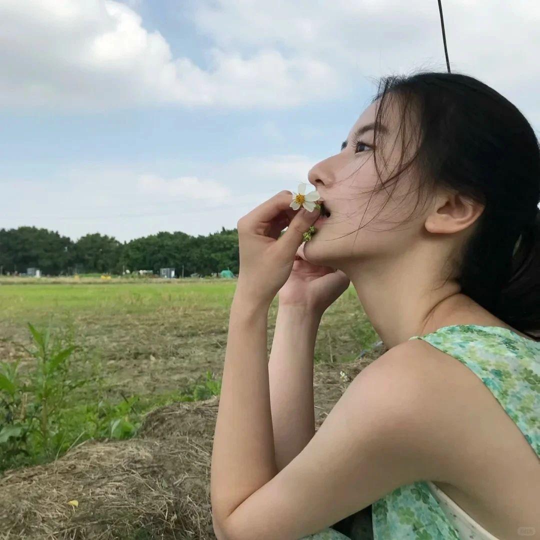 山村小芳
