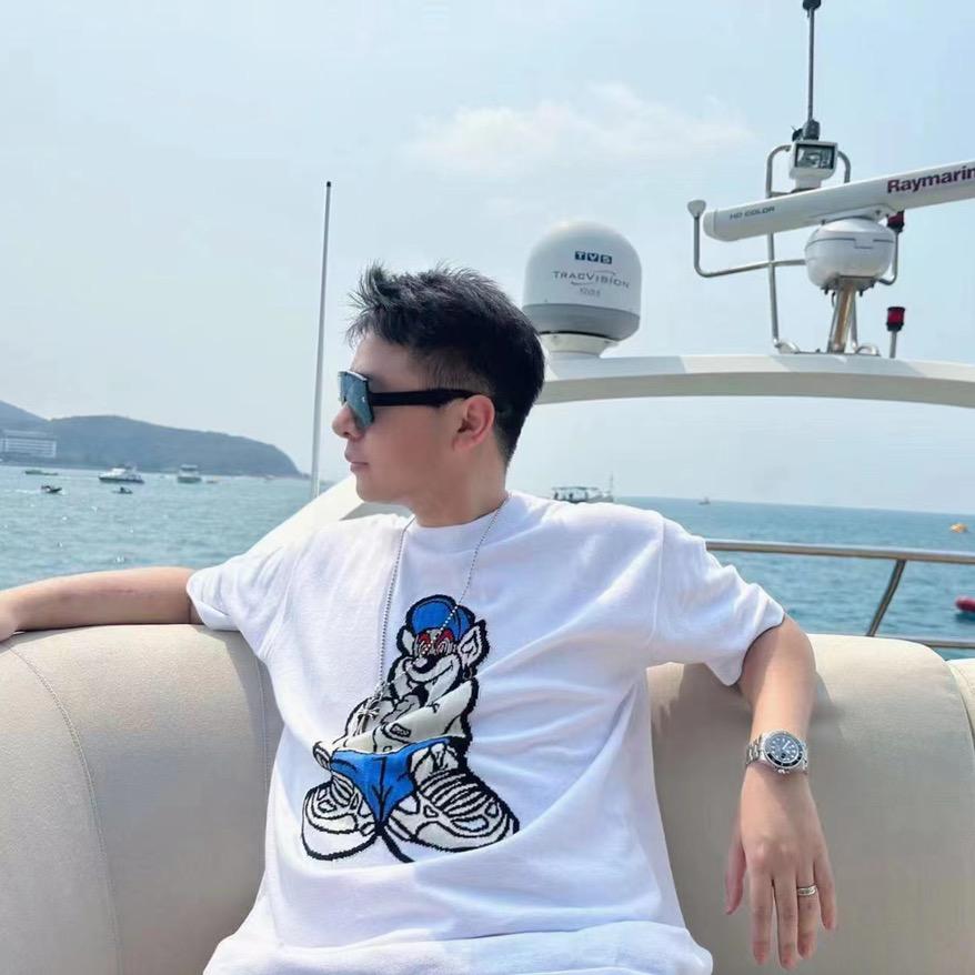 那个东飞