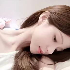怡             .