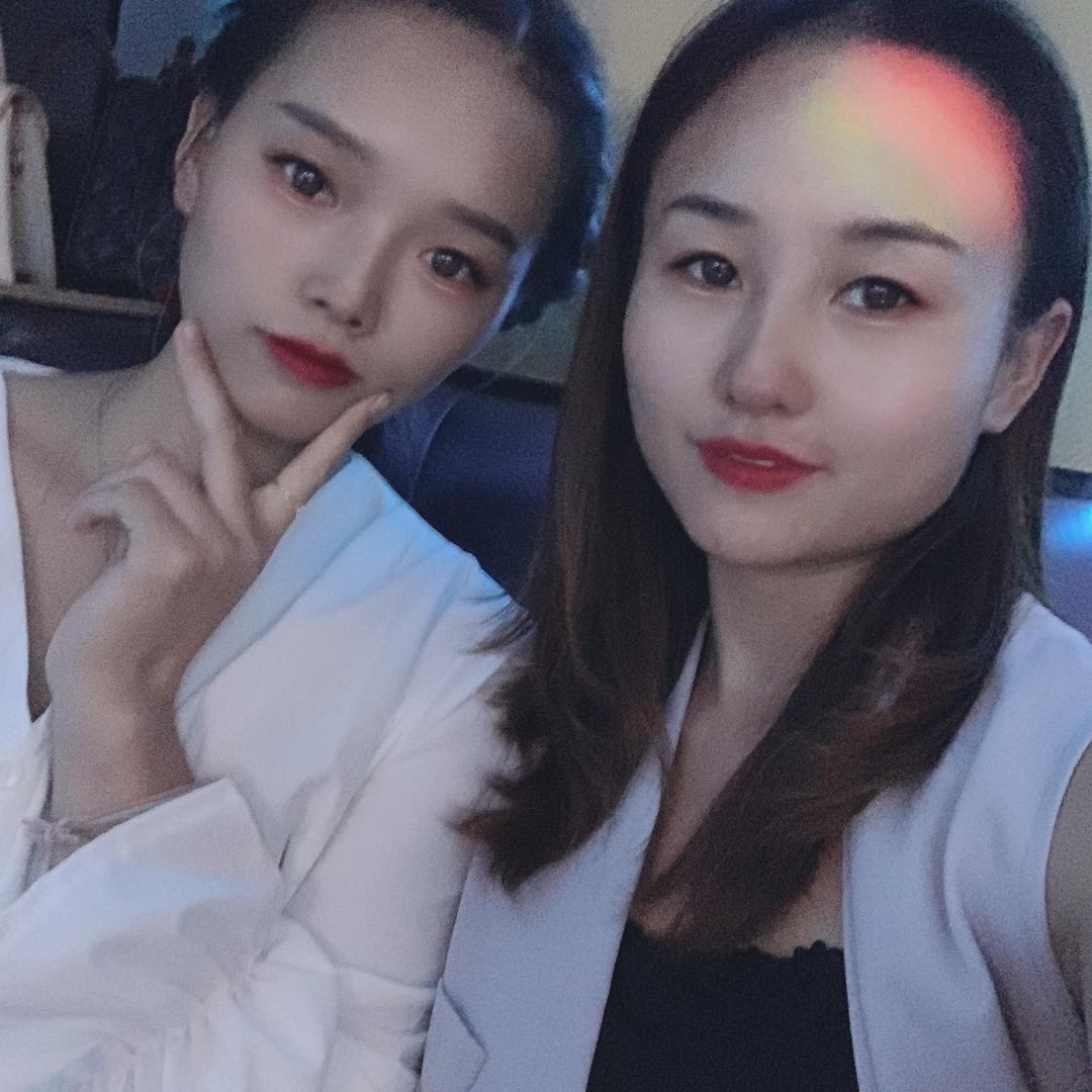 在郴州做美容的两姐妹