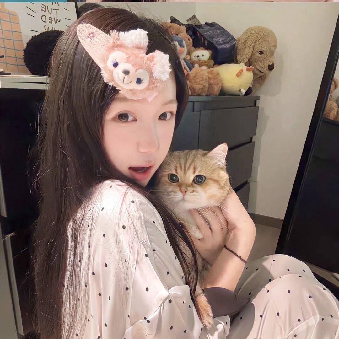 爱喝尖叫👯‍♀️