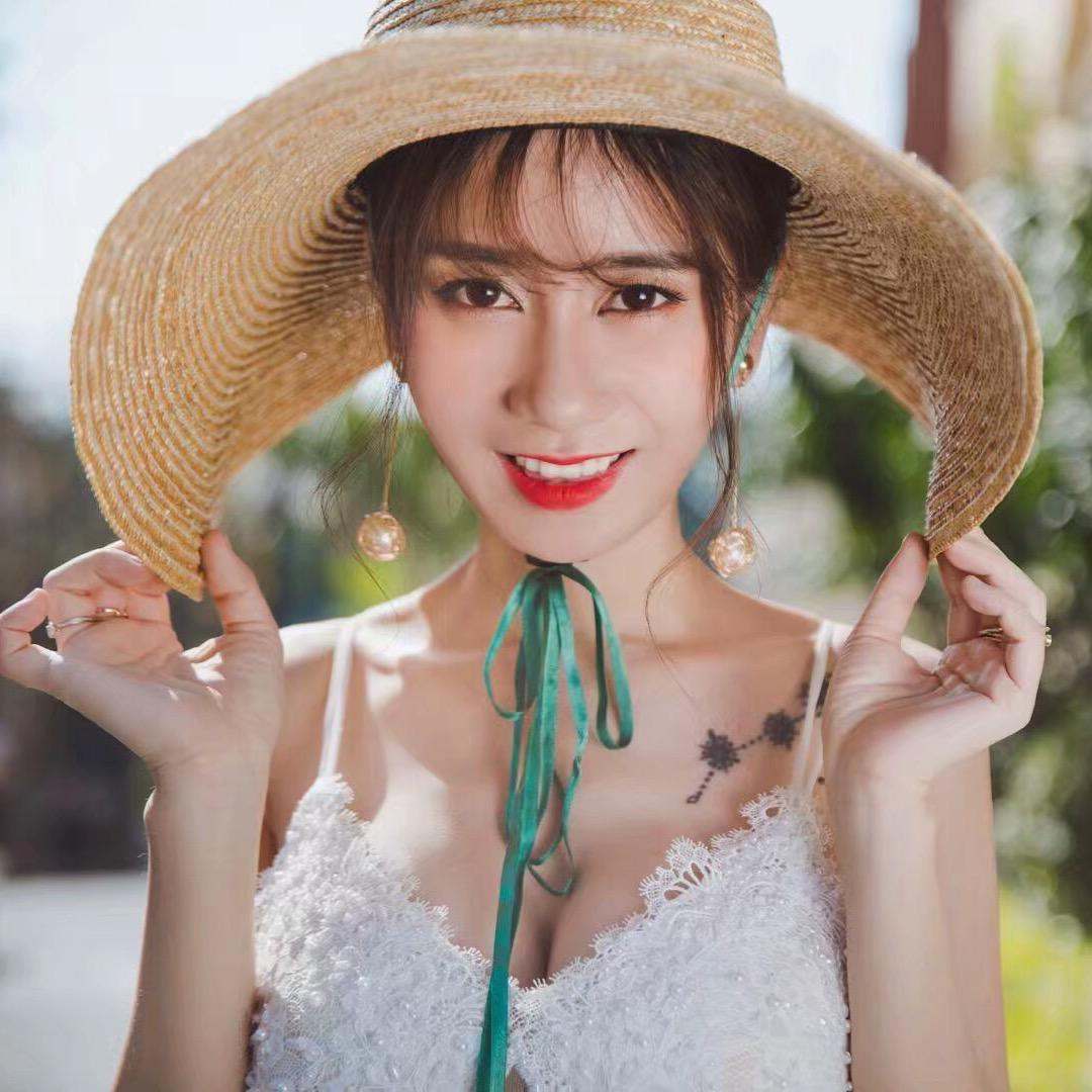 玲玲轻奢大牌女装1