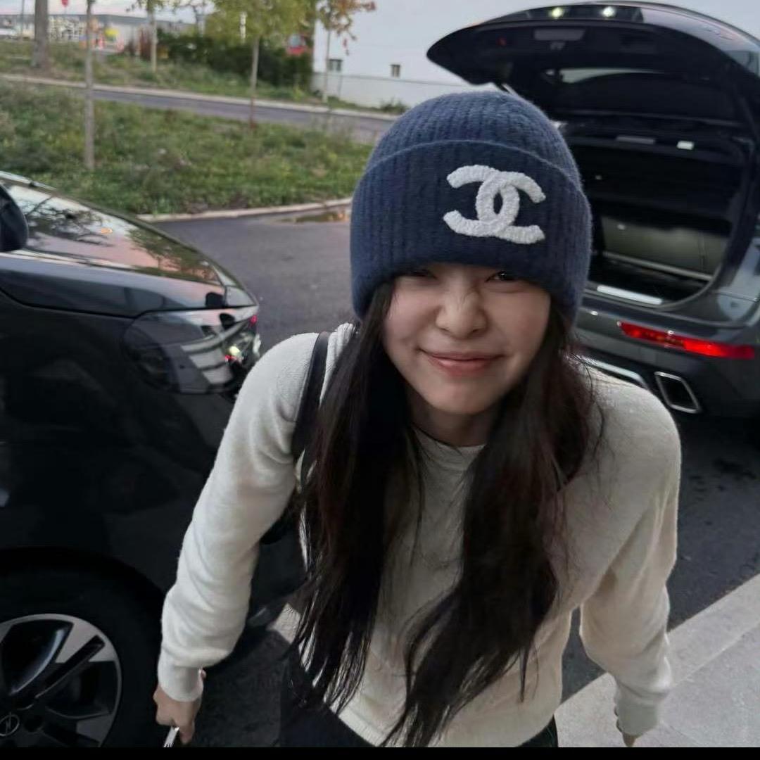 Li i‿i๓