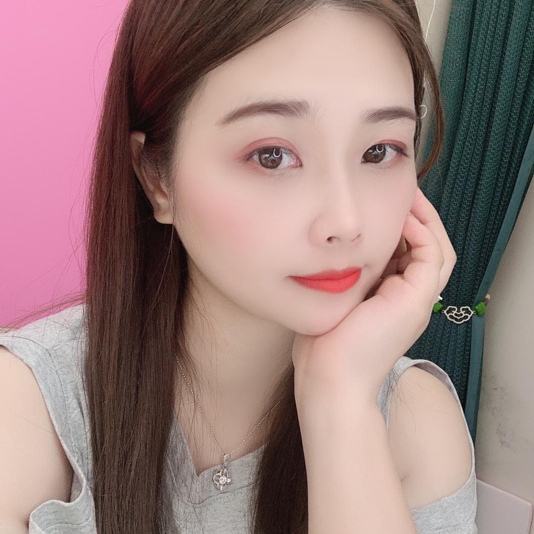 黛巧芬服饰内衣