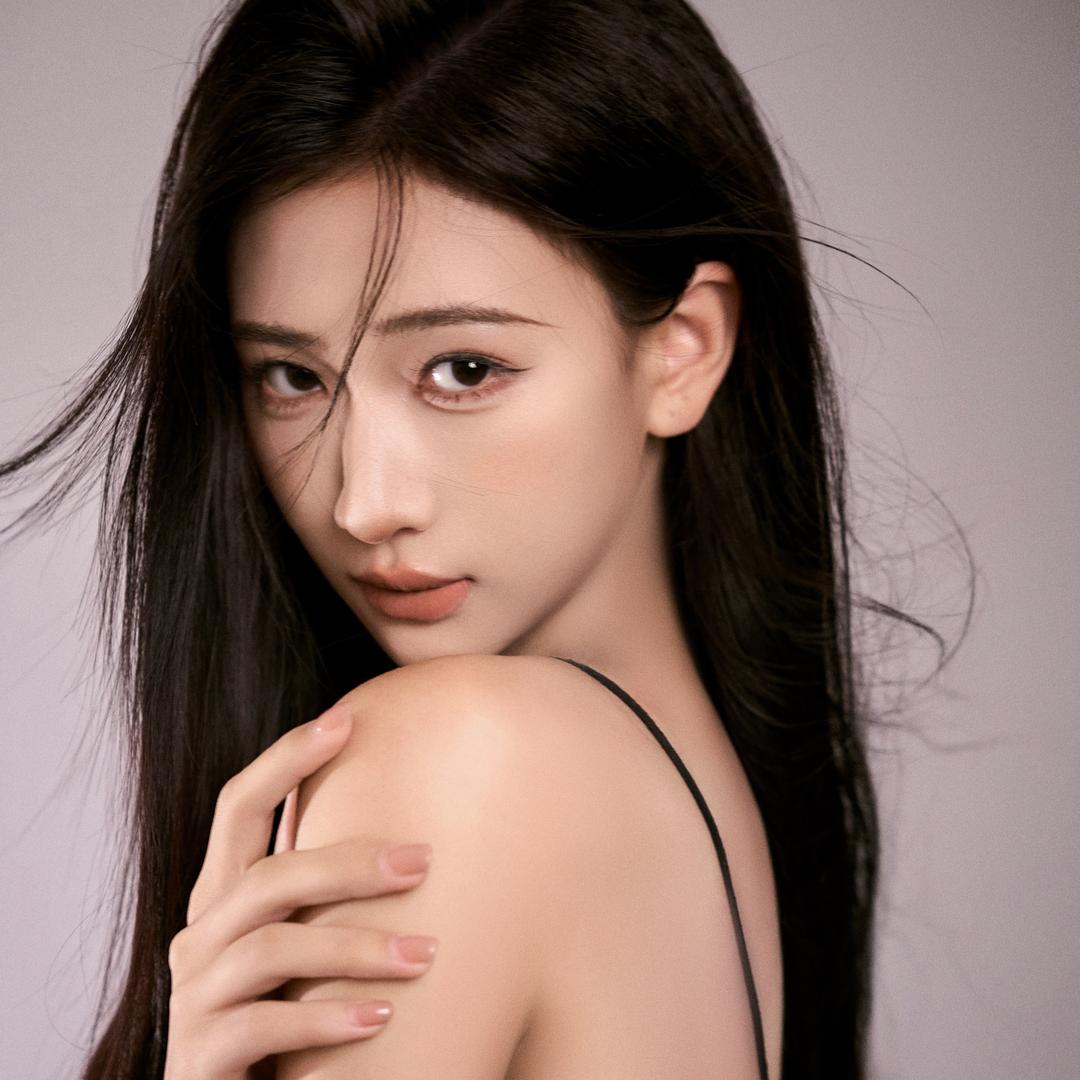 予湉（tian