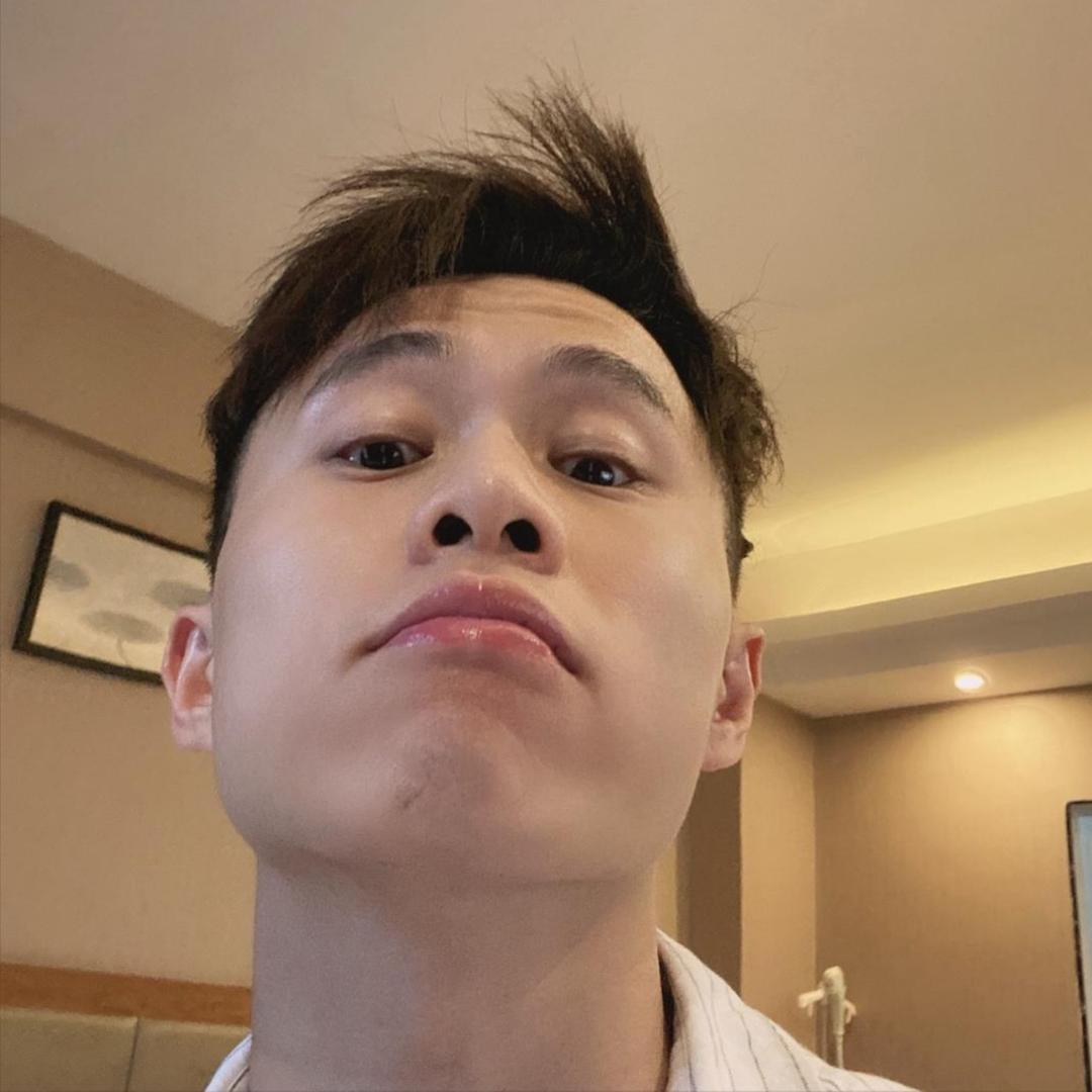 老乌龟不剪线头