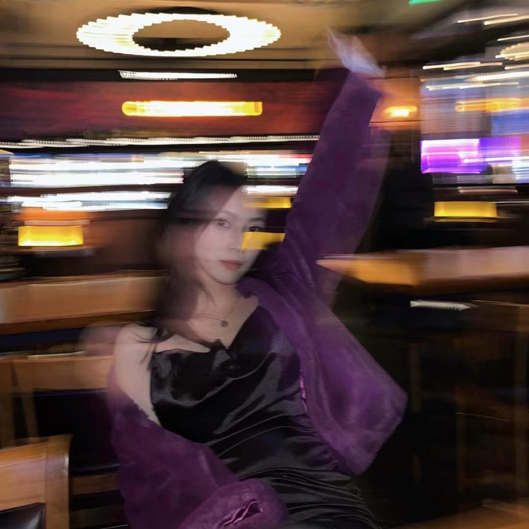 话痨江甜