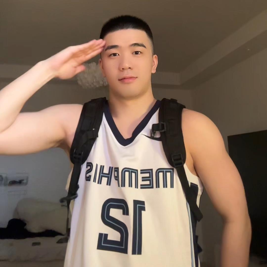 陈慕斯