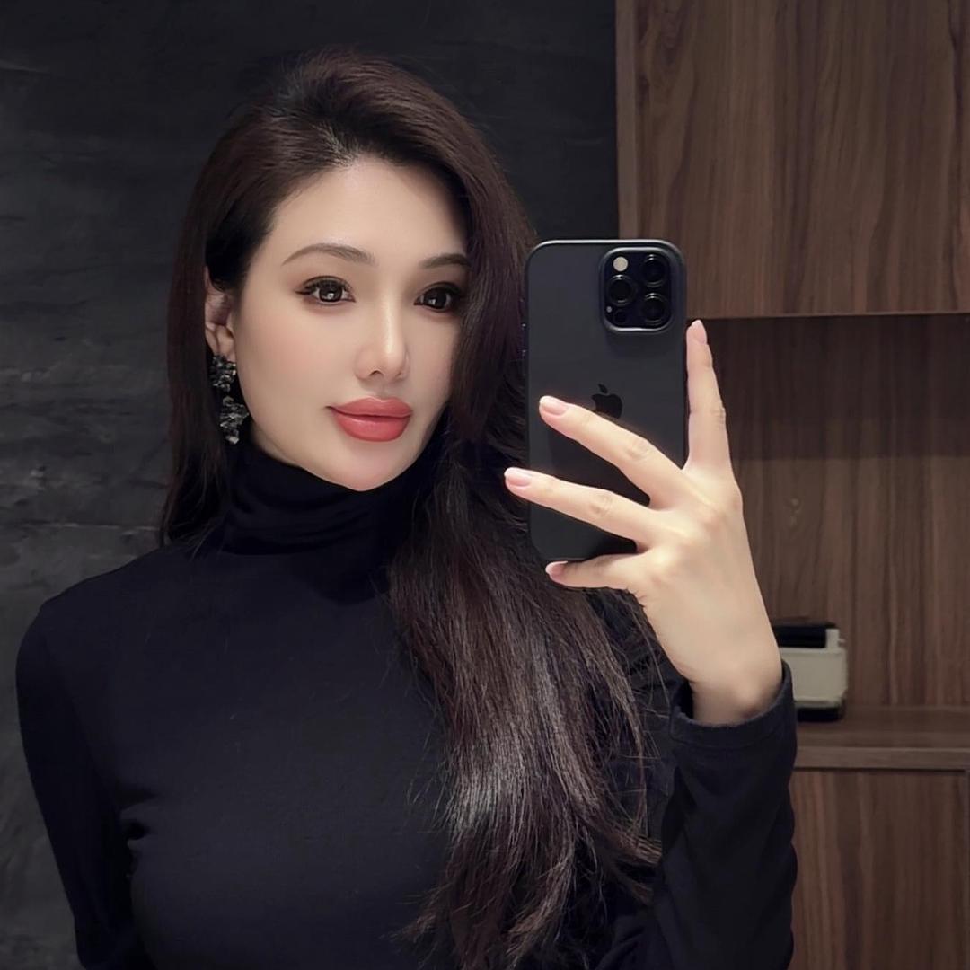 👄👄👄 、、、、