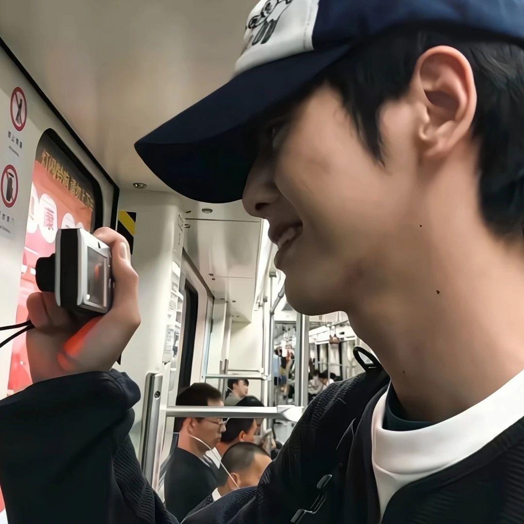 长卿.