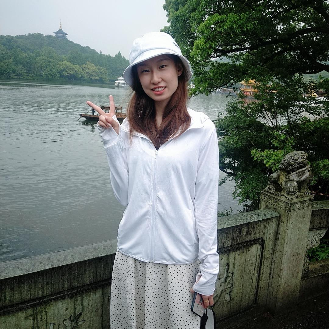 廉老师呀～