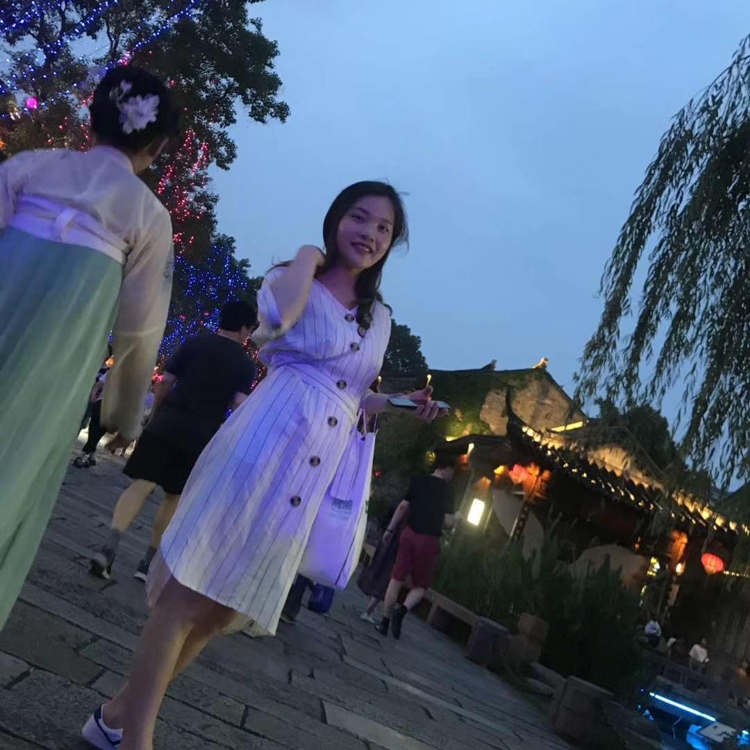 吴鱼鱼