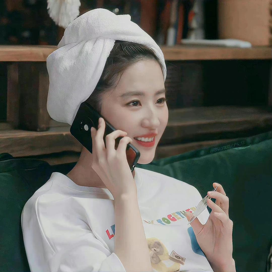 小石今天喝水了没