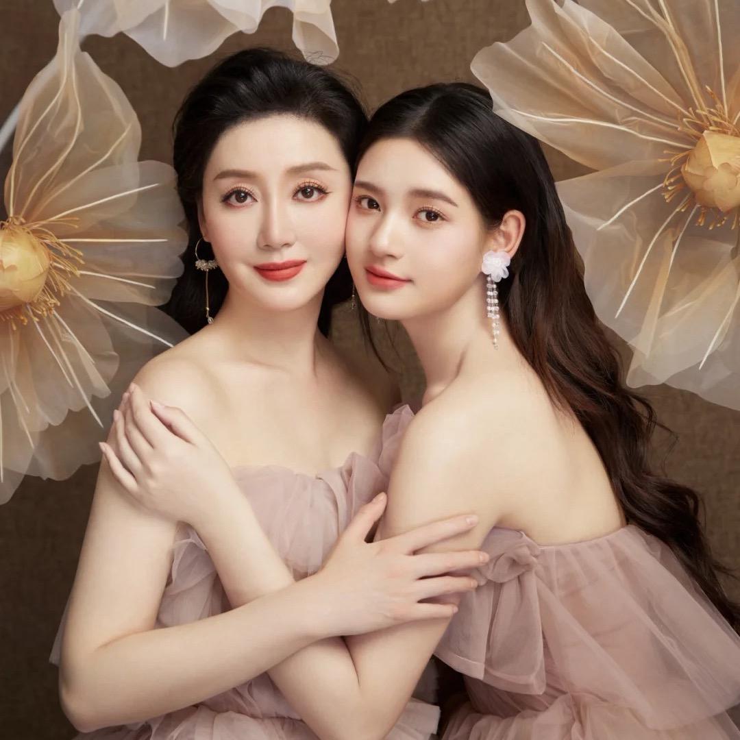 妈妈👧女儿