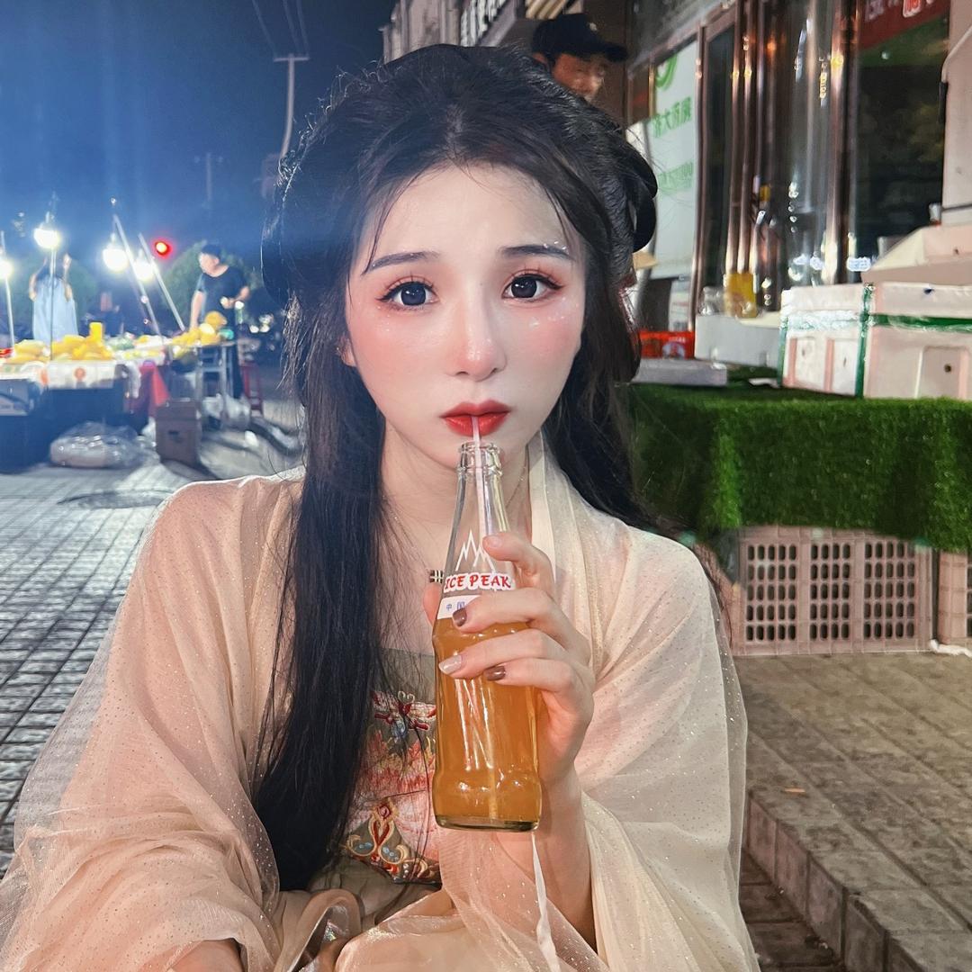 西安市雁塔区木槿溪汉服店