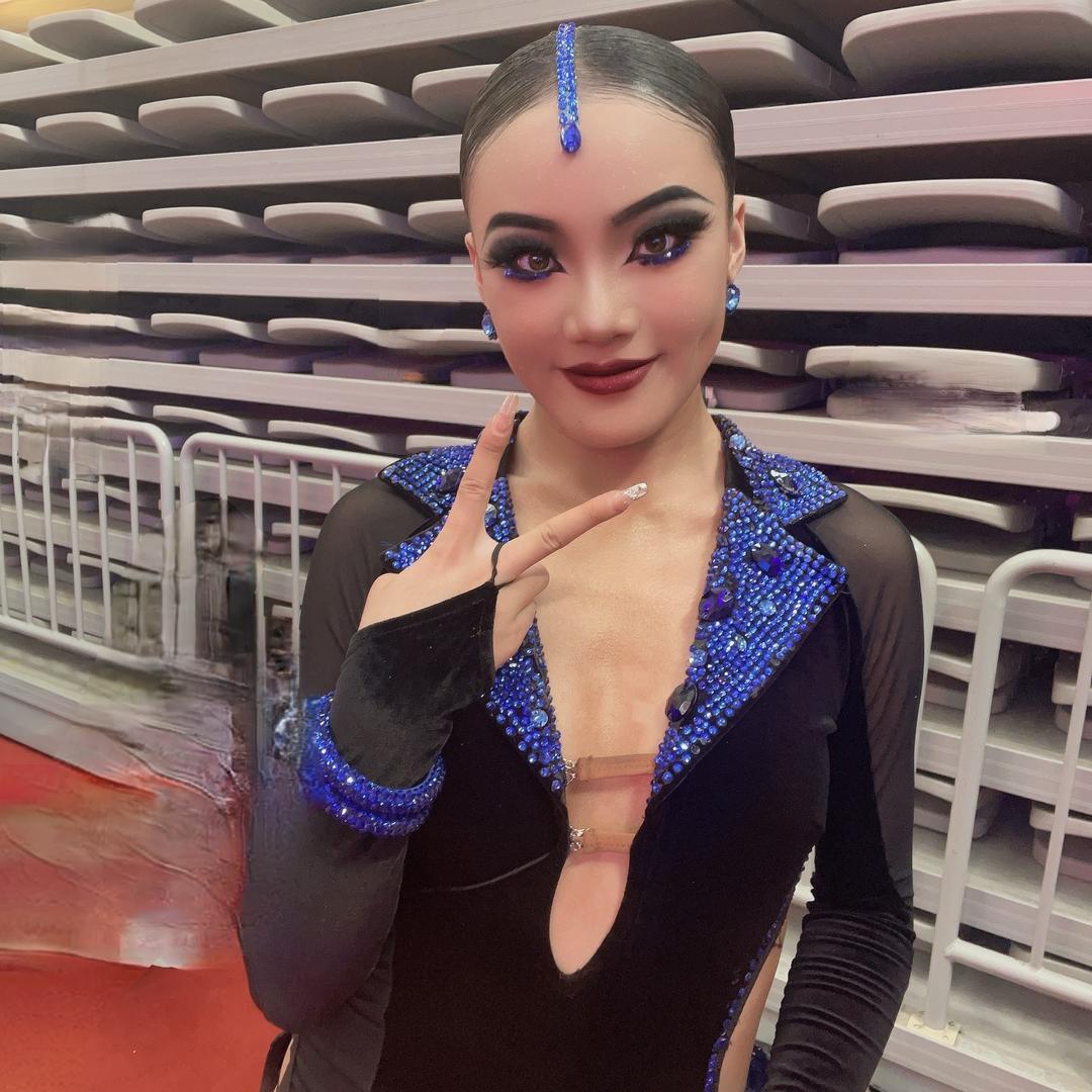 灵韵舞蹈-嘉怡👑