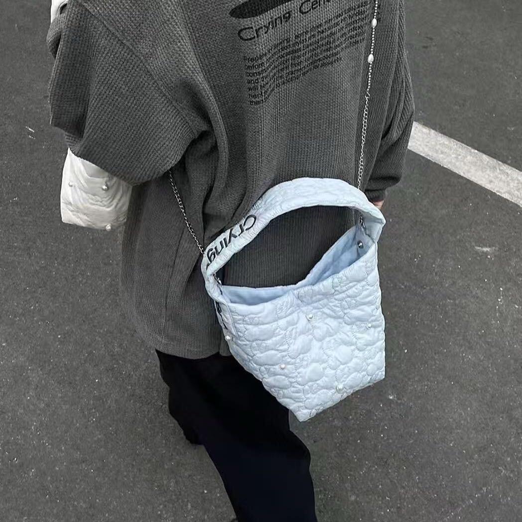春