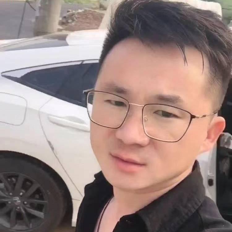 佳依爸爸