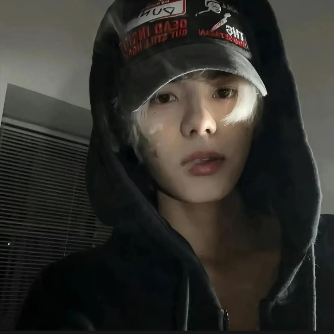 . ㅤ     ㅤ     ㅤ