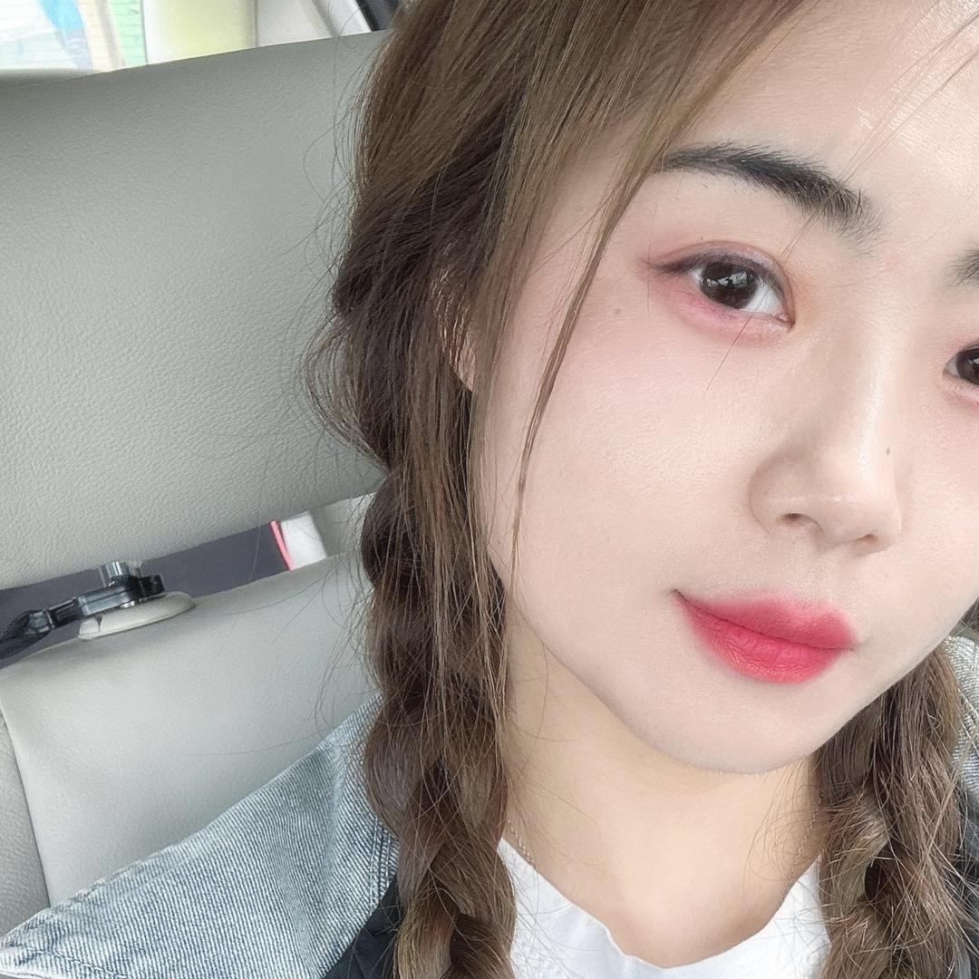 小丫头💋