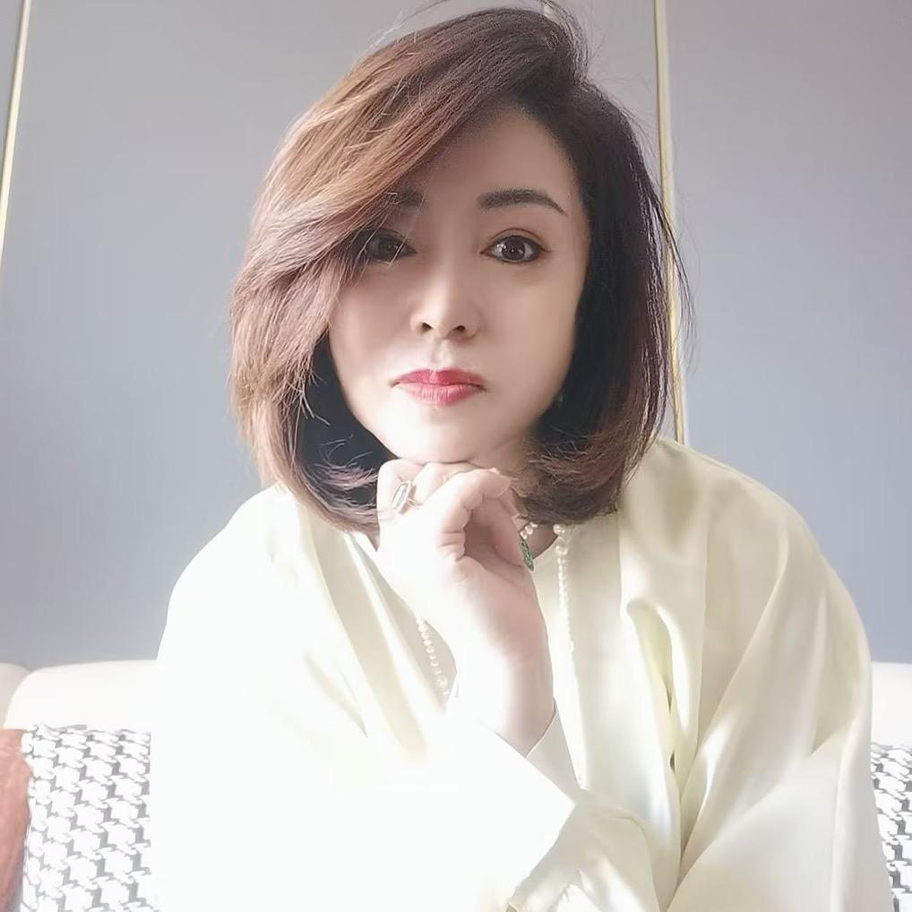 燕子👠（好物在橱窗）