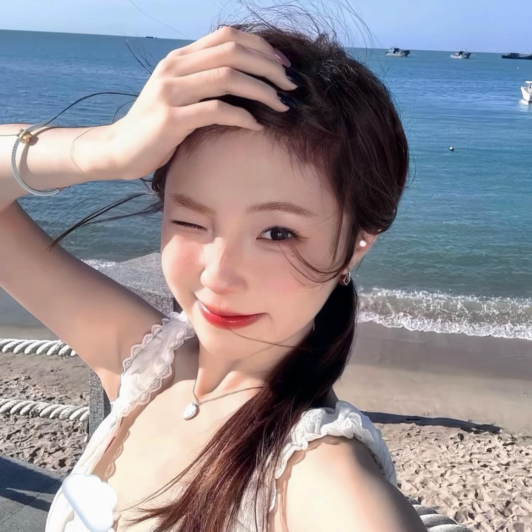 小𝟳.
