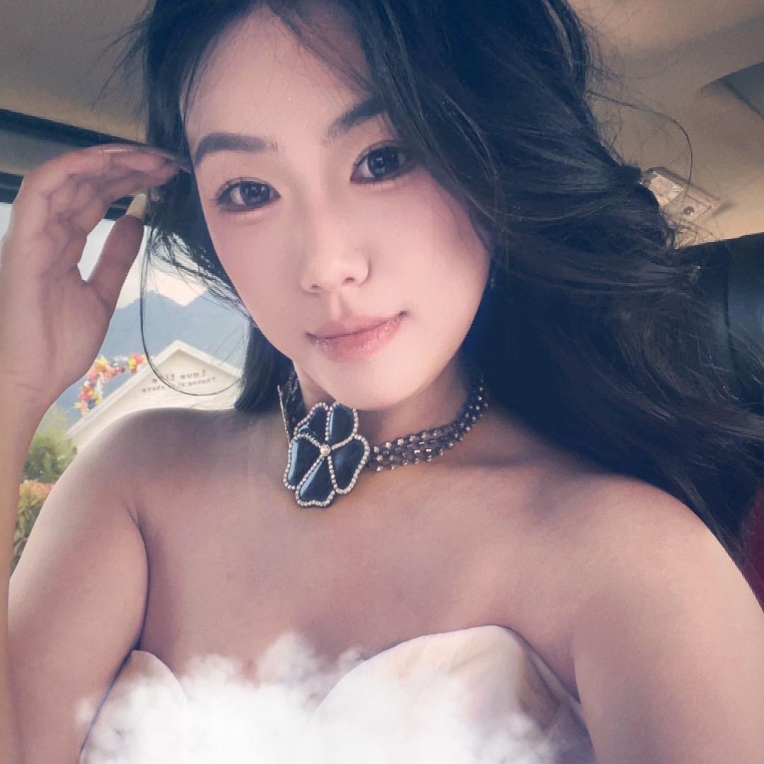 依依-