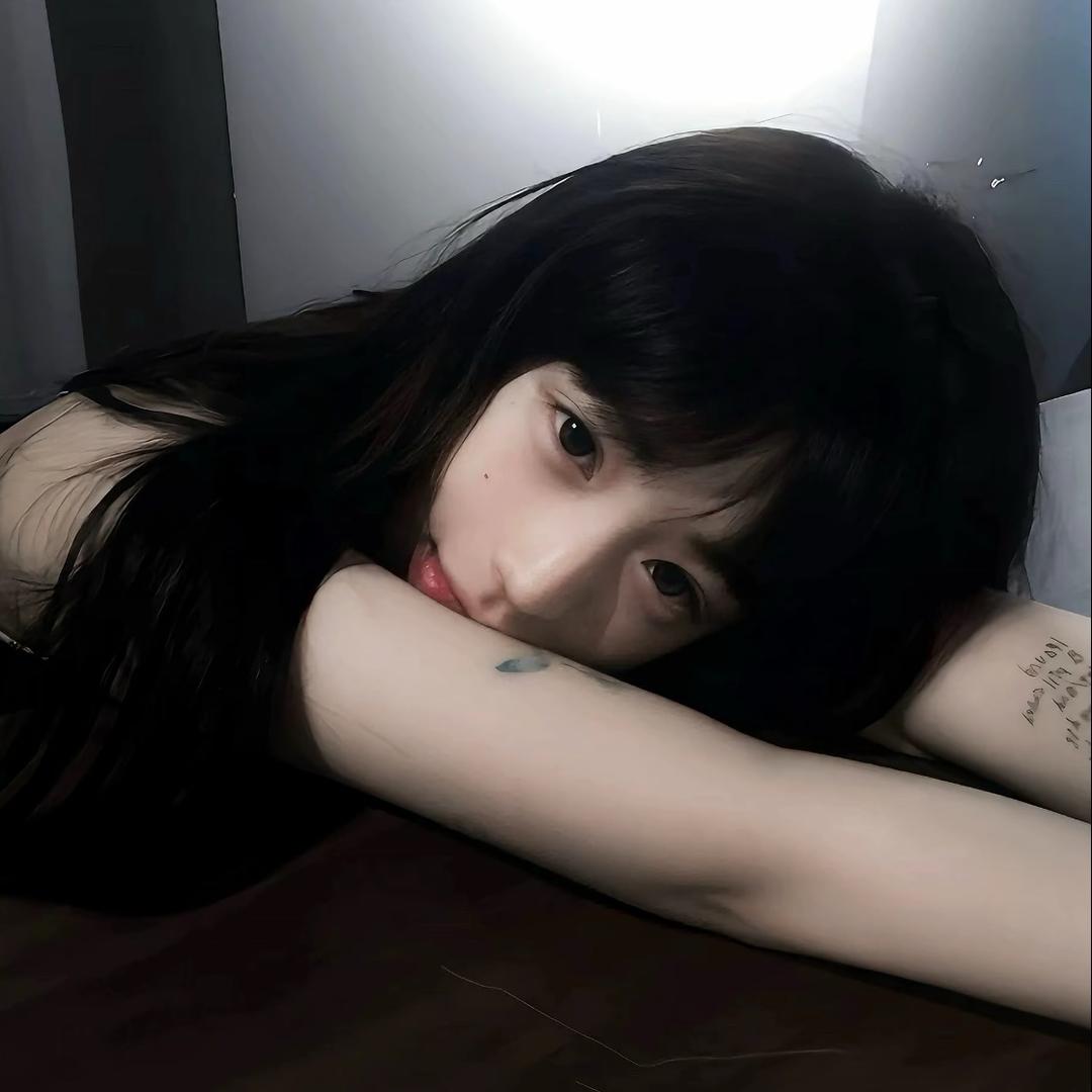 晚晚晚晚女士  ʚ🐷ɞ