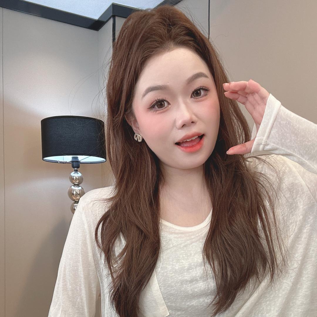 145斤的曼曼
