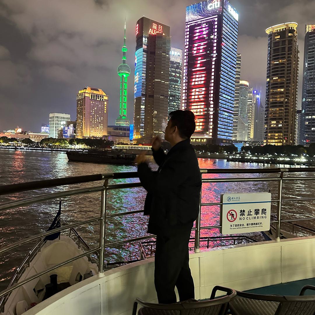 宇扬