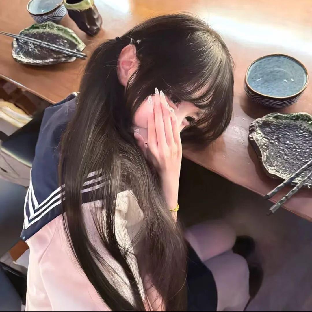 Wwwwwwwy7