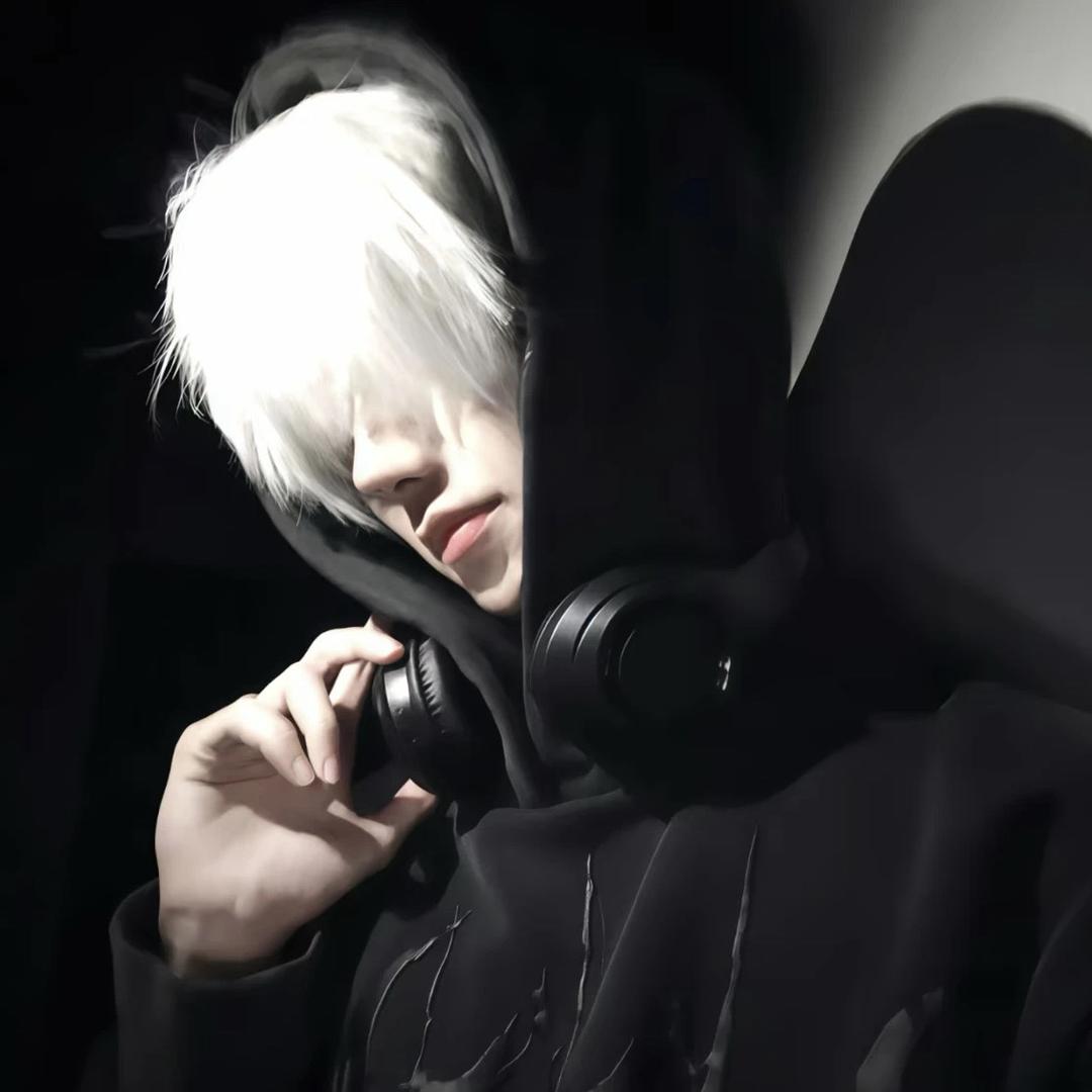 小猪拯救女青年