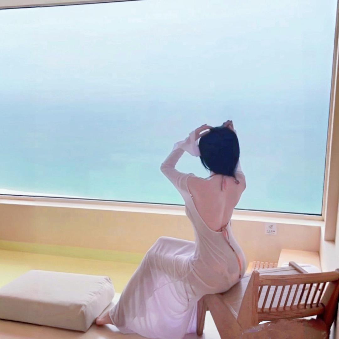 董温婉