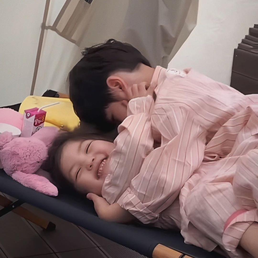 子宇宁 飞宇达孕妇服饰