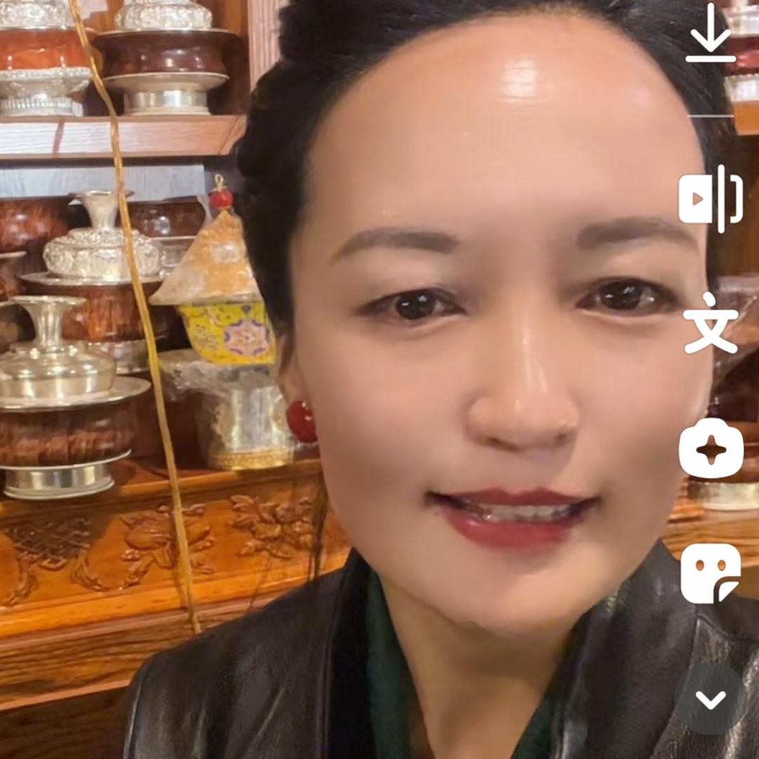 吉隆亚洁商店