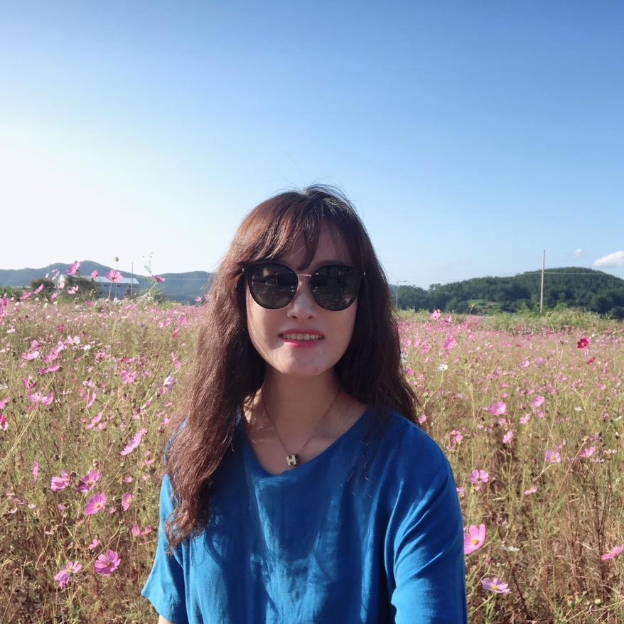 Liz栗子的朋友圈