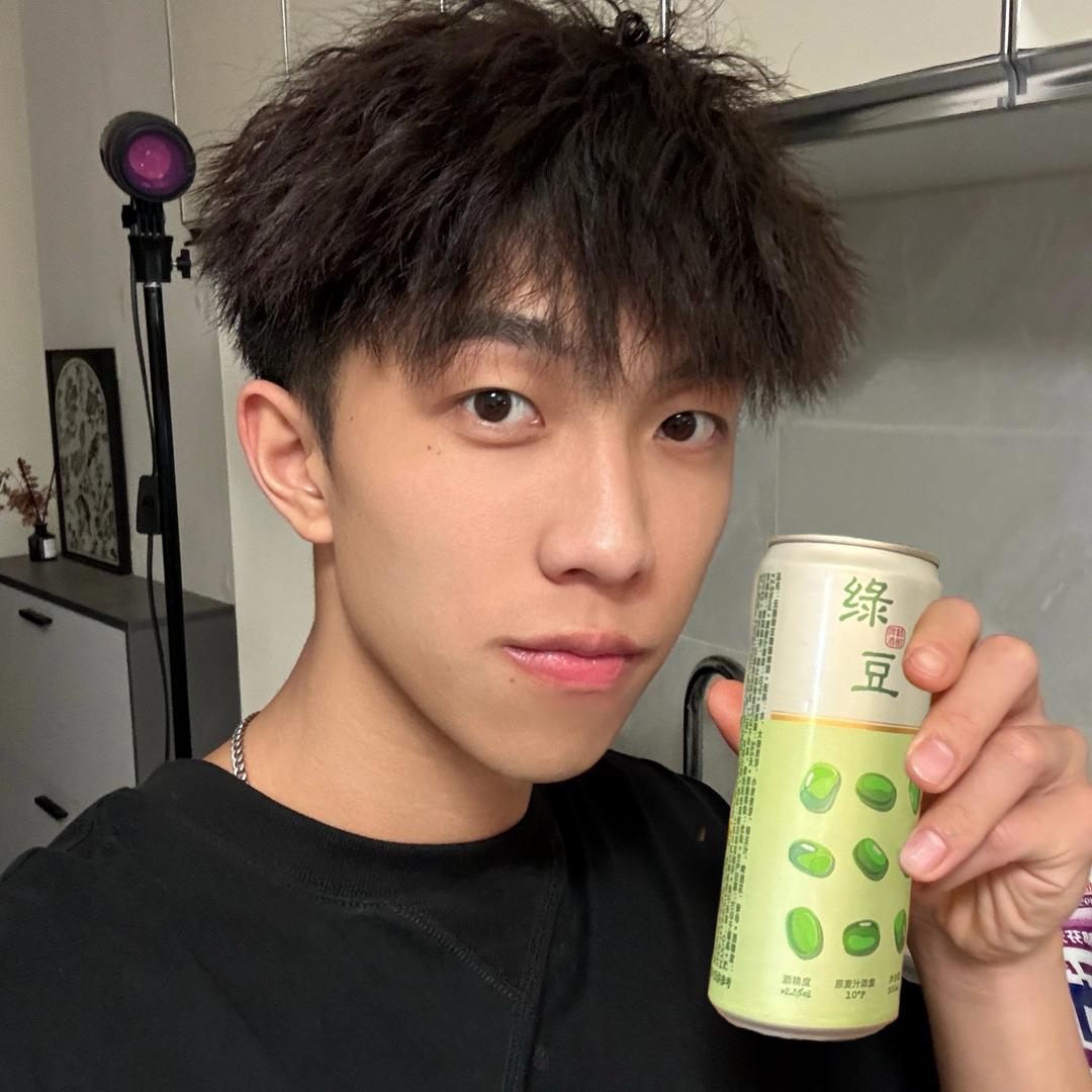 万霖
